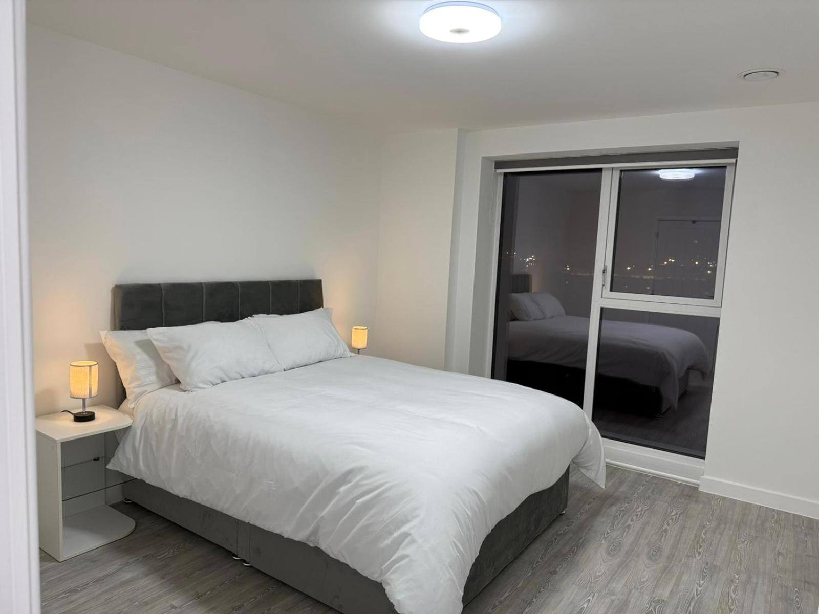 Serenity Waterfront 2 Bed