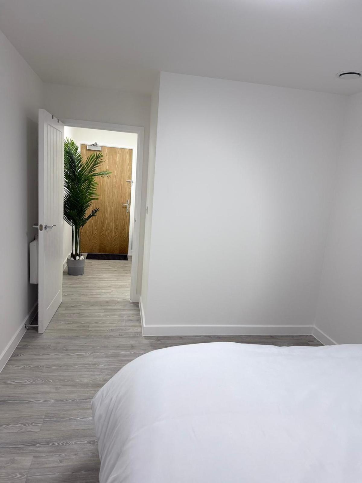 Serenity Waterfront 2 Bed Northfleet