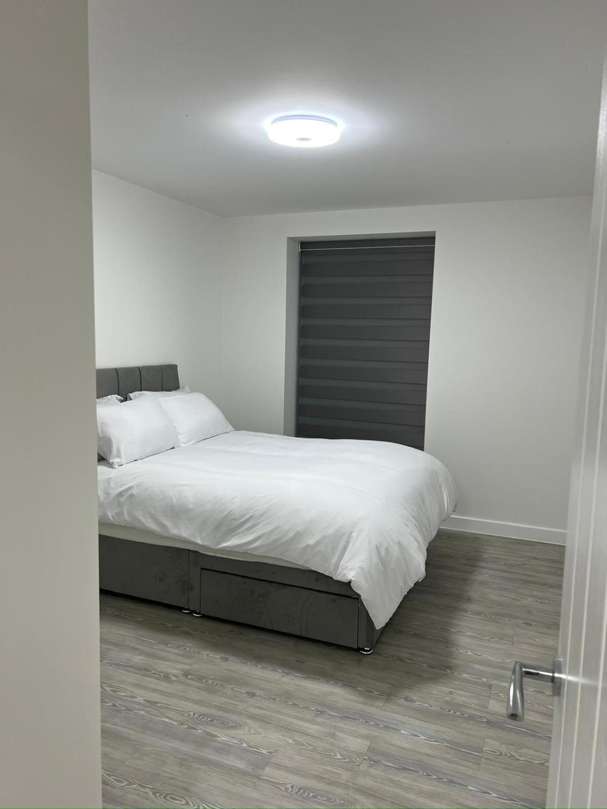 Serenity Waterfront 2 Bed