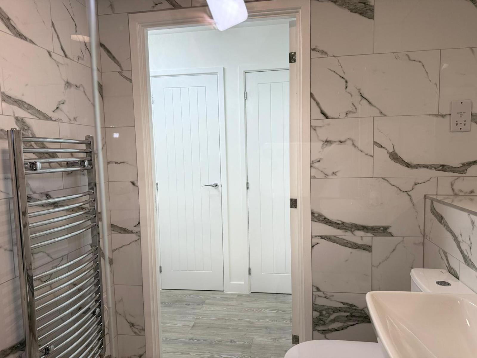 Serenity Waterfront 2 Bed Northfleet