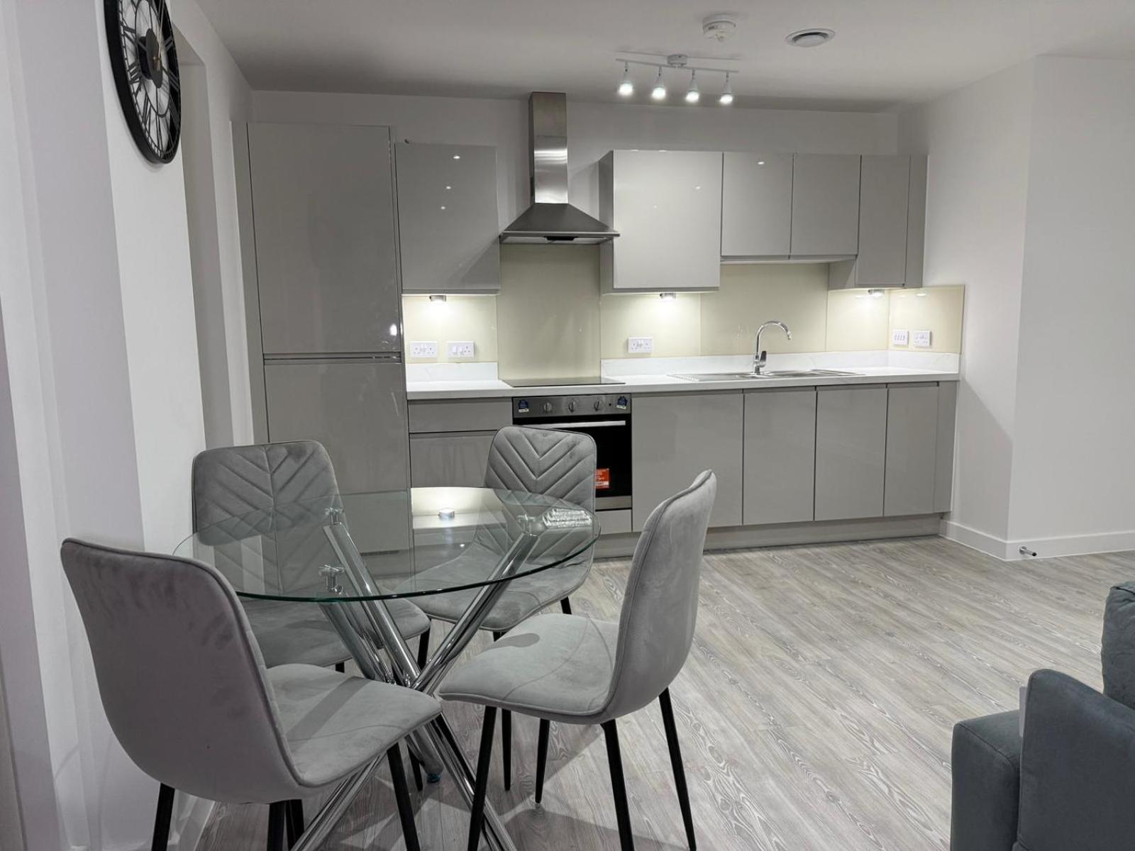 Apartment Serenity Waterfront 2 Bed *